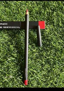 MAC Lip Pencil - cherry