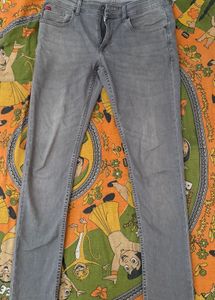 Like New Mens Jeans