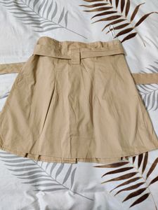 Buttoned Skirt 🌻
