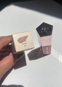 Fenty Gloss Bomb