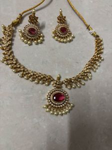 Elegant Necklace Set