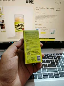Moxie Beauty The Headliner Wax Styling Stick (Seal Packed)