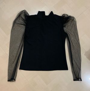 Price Reduced Women’s Black Top