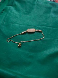 Bracelet