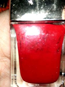 Lea Nail Polish - Cherry Red, 15ml