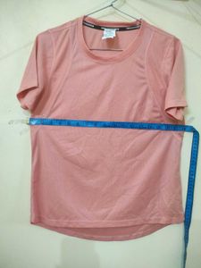 Peach Color Sport&#39;s T-shirt