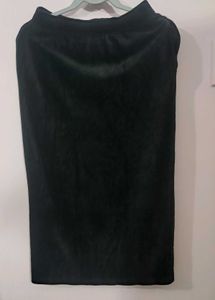 Elegant Black Skirt