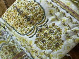 !!Sale!! Pakistani Lawn Suit..