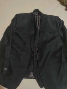 3 piece court with shirt