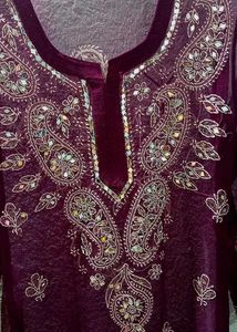 Elegant Chikankari Kurta with inner