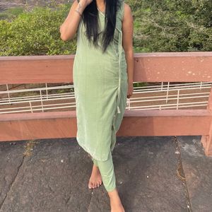 Beautiful velvet kurta set