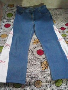 Cute Jeans with Ribbon Detail