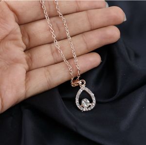 vintage pendant necklace