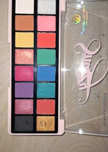 Eyeshadow Palette