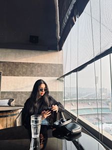 Casual Black Sweatshirt