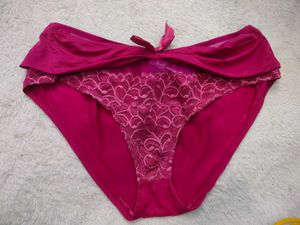 Pink Lace Detail 💚Panties