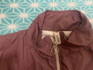 Winter Sale 🩷Stylish Mauve &amp; White Jacket