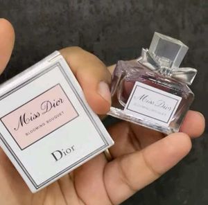 Miss Dior Eau de Parfum Mini