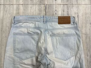 Light Wash Denim Jeans