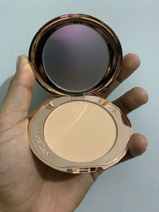 charlotte Tilbury Airbrush Flawless Finish Compact