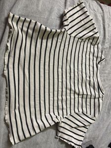 Zudio Women’s White Striped Ruffle Top – Medium Si