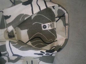 Men's Shirt &amp; Jeans Outfit