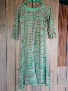 Women Kurta With Bell Sleeves