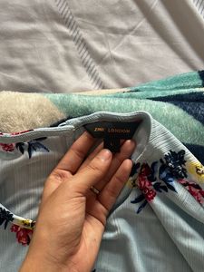 Floral Print Top - Sz. Unknown