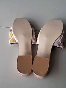 Colourful Beaded Small Heels ( NO B9X )