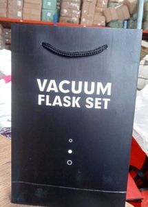 Stainless Steel Vaccum Flask  With 3 Cups - 500 Ml