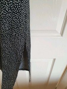 H&amp;M Women&#39;s Midi/Maxi Black &amp; White Dress, Size 10