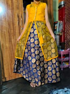 Girls lehenga choli set