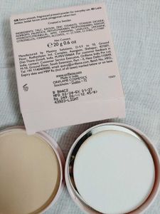 Oriflame OnColour Face Powder