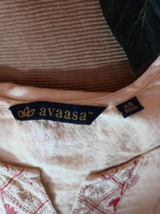 2 Aavasa kurtis! 🤍