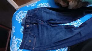 32&#34; Waist Jeans