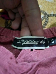 women mauve cotton schiffli embroidered top