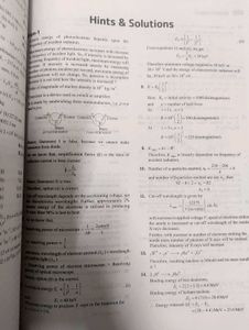 IIT/JEE PHYSICS 44 YEAR PYQ&#39;S