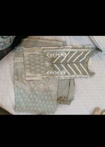 Beautiful Pakistani Cotton Suit