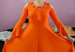 Orange Cold Shoulder Dress 👗🧡