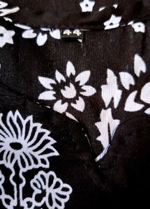 Black &amp; White Floral Kurta