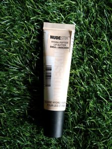 Nudestix Hydra-Peptide Lip Butter