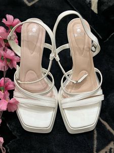 Stelatoes White Platform Sandals