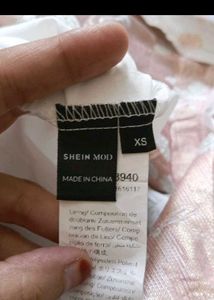 FLORAL PRINT APPLIQUE DRESS