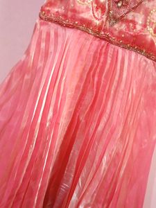 Tissue Gown