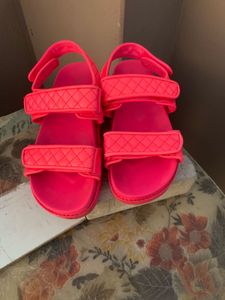 *Sale* Aldo Pink Quilted Sandals