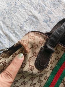 Gucci Look Handheld Bag