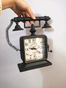 Retro Telephone Table Clock
