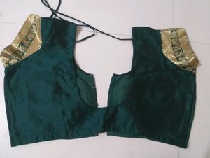 Ethnic sadi With Blouse. saree