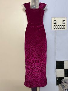 Pintrest Magenta Velvet Rose Dress