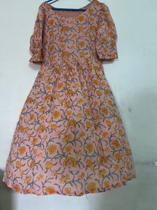 Floral Bullon Sleeves Kurti